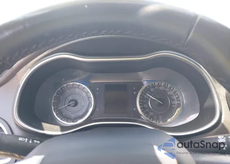 2015 Chrysler 200 Limited из США, поврежденный, VIN 1C3CCCAB9FN716949